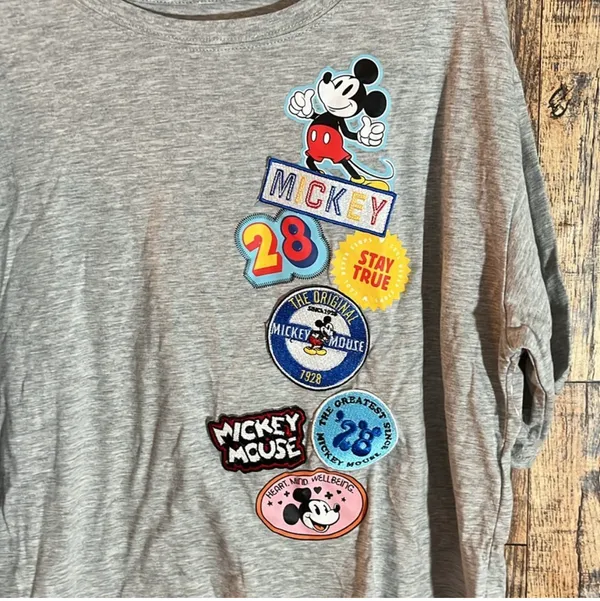 Disney Mickey Mouse t-shirt 22 length X 22 width grey XXL - Image 2
