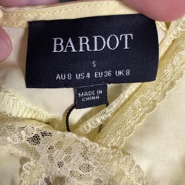 Bardot Dress Womens Small Yellow Satin Lace Slip Maxi V Neck Button Back NWT - Image 8