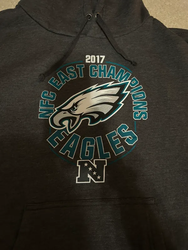 Philadelphia Eagles NFL Sweatshirt - Image 2