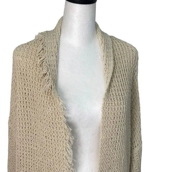 Free People Cream‎ I'II Be Around Knit Fringe Cardigan Size XS - Image 4