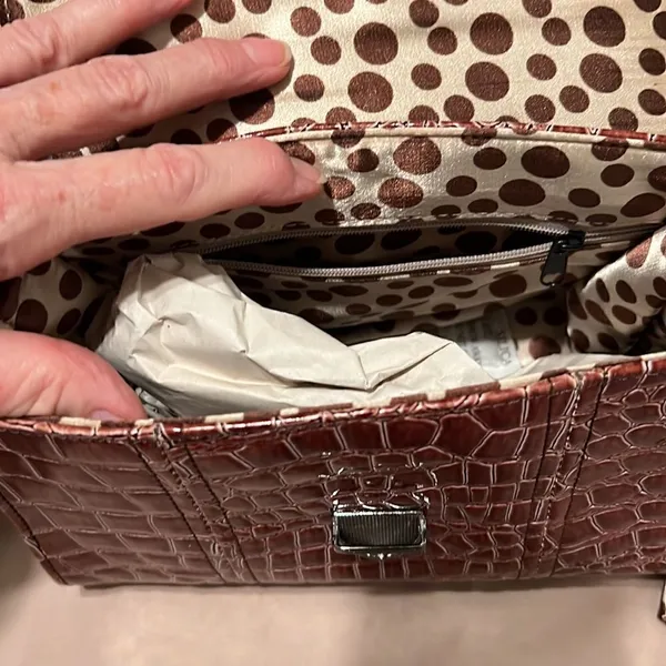 NWT Comely brown faux alligator handbag polka dot scarf that matches the lining - Image 3