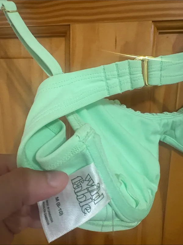 Wild Fable Size Medium Lime Green Bikini Top New With Tags - Image 4
