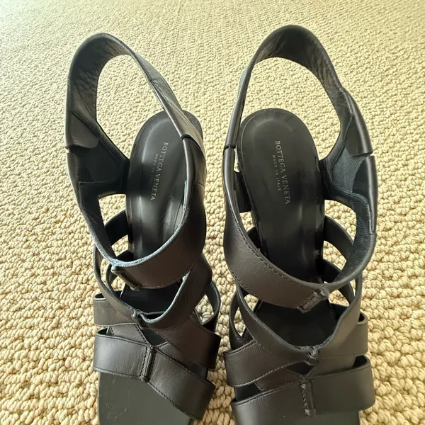 Bottega Veneta Heels - Image 3