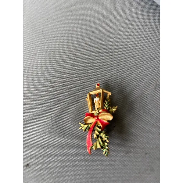 Vintage 70s 80s Jewelry Lot Christmas Kitsch Wreath‎ Earrings Brooches Pins - Image 10