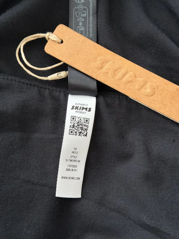 NWT Skims Smooth Layers Square Neck Tank SMALL - Image 7