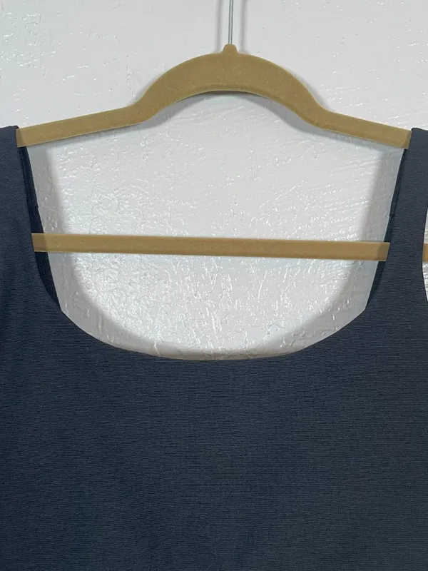 Outdoor Voices Women M Black Micro Stripe Double Time Sports Bra Athleisure - Image 3