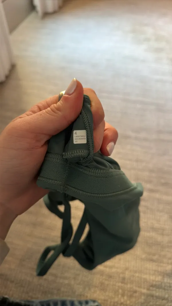 Lululemon bra - Image 4