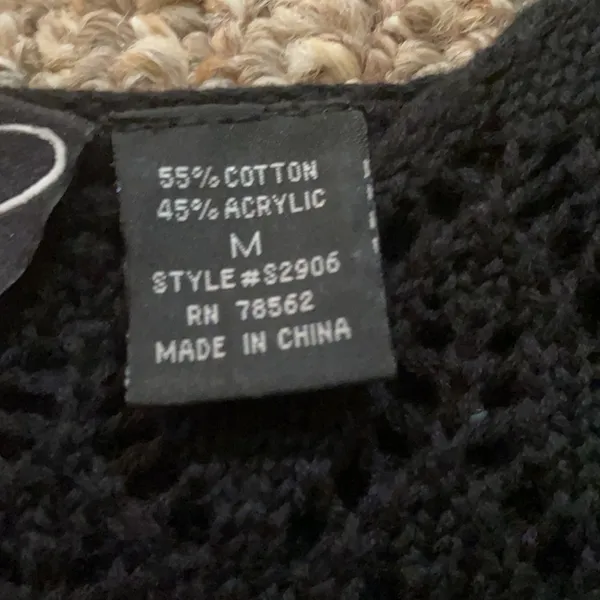 Women’s Brand New Windsor Crop Top - Image 3