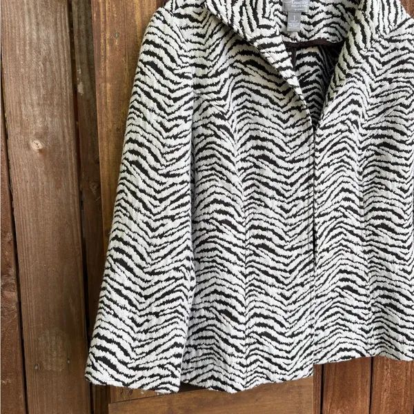 Chico’s Traveler’s Collection Zebra Print Long Sleeve Jacket - Image 2