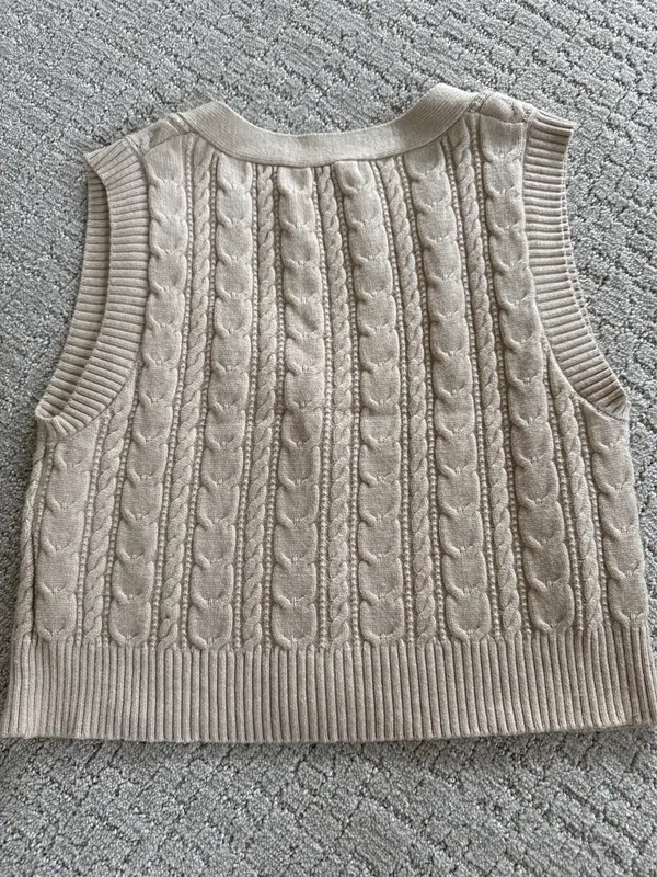 Stradivarius Tan Button Up Sweater Vest - Image 2