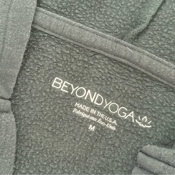 beyond yoga green back crossover hooded hoodie pullover sweatshirt - Image 4
