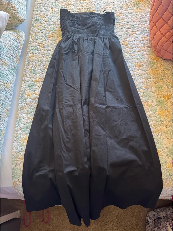 Strapless Black Dress - Image 4