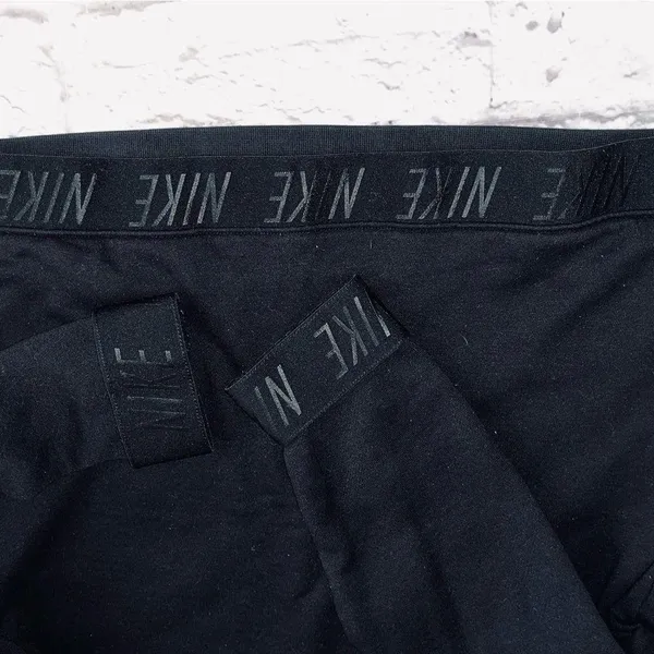 NIKE Cropped Crew Neck Sweatshirt sz M - Image 4