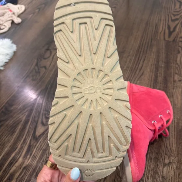 Pink/orange Ugg slippers - Image 4