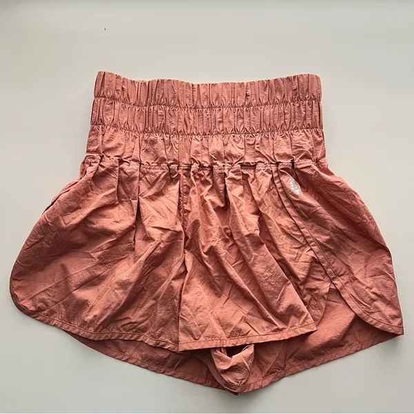 FP Movement free people Wide Band Nylon Shorts lined M - Image 2