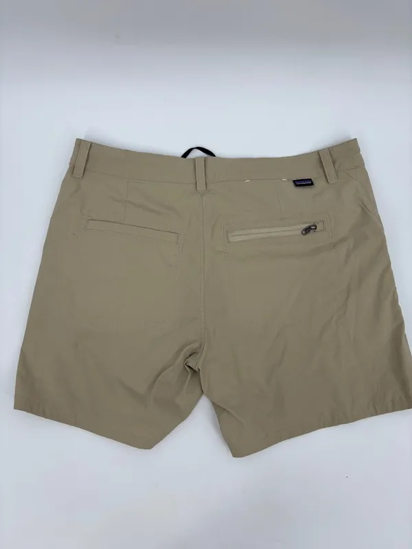 Patagonia Women’s Tan Flat-Front Drawcord Shorts - Image 5