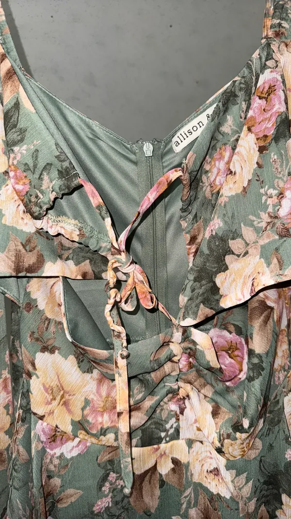 Green floral dress Size M - Image 4