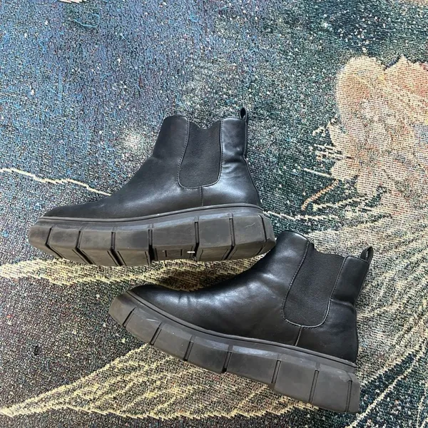 BP Nordstrom Black Lace‑Up Ankle Boots Sz 6 Women’s Leather Streetwear Staple - Image 8