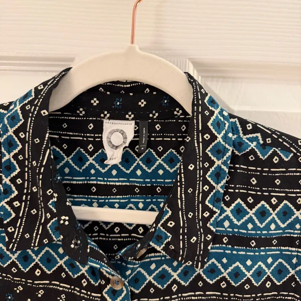 Anthropologie Akemi + Kin Ira Black Printed Motif Sleeveless Tunic Medium - Image 5