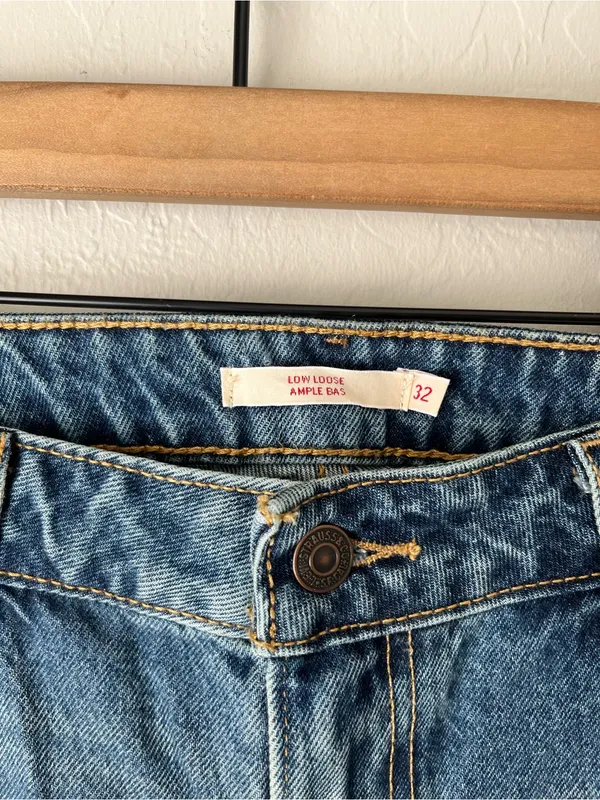 Levi’s low loose jeans NEW 32x32 wide leg - Image 8