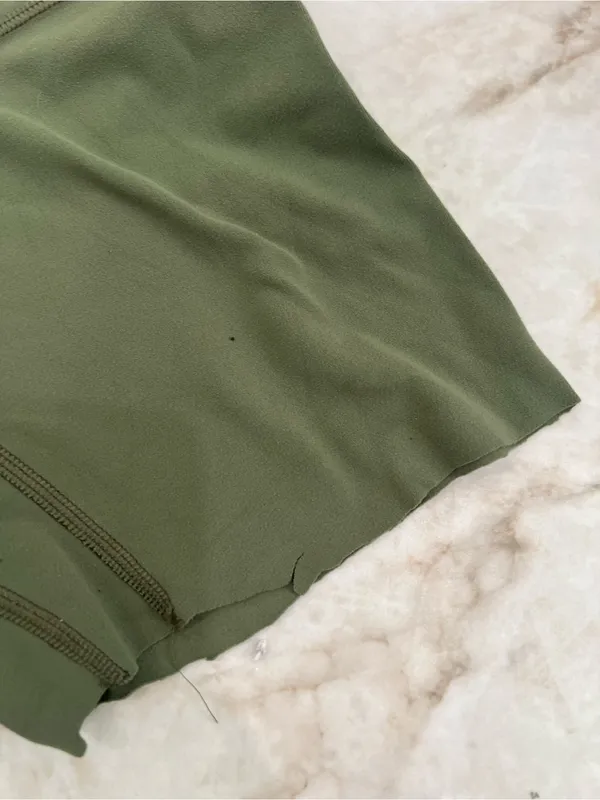 FLAWED Lululemon Green Floral Shorts Size 0 - Image 3