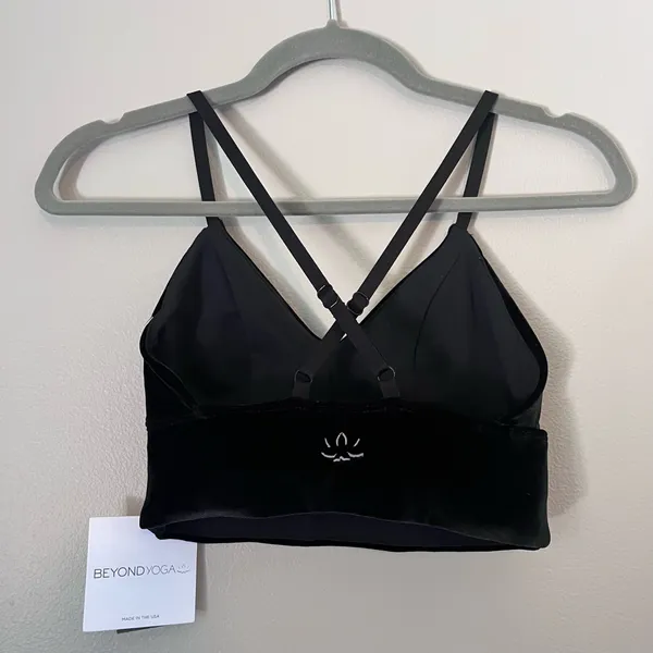 Beyond Yoga NEW Velvet VIP Long Line Adjustable Strap Sports Bra Black XS - Image 6