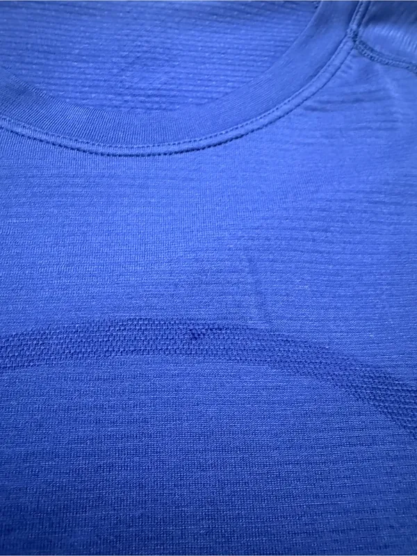 lululemon athletica Women’s Long-Sleeve Performance Top — Cobalt - Image 3