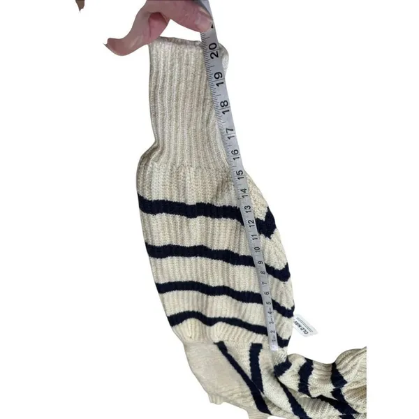 Old Navy Oversized Sweater Sz S Cream/Navy NWT - Image 8