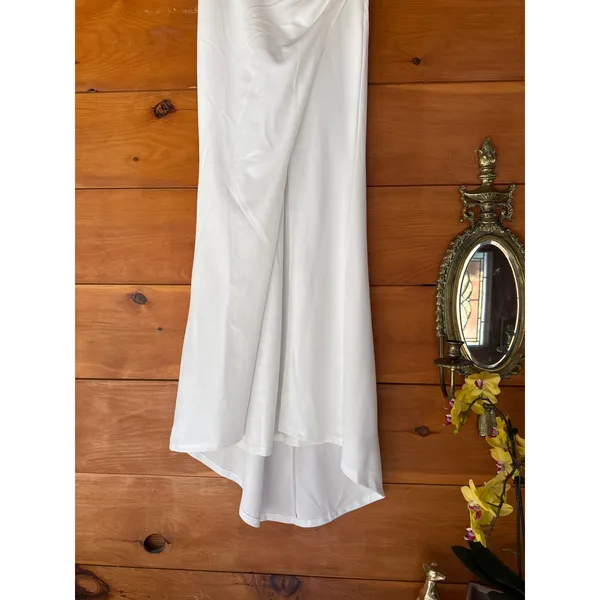 Lulus Profound Glamour Ivory Pearl Off-the-Shoulder Tulip Maxi Dress Bridal Sz M - Image 5