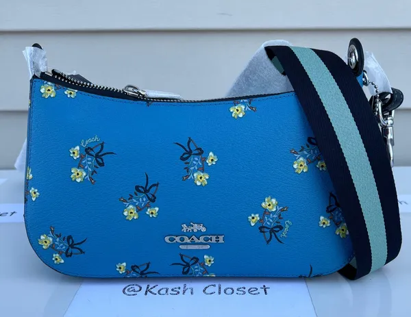 Coach Jes Baguette With Floral Bow Print - Image 2