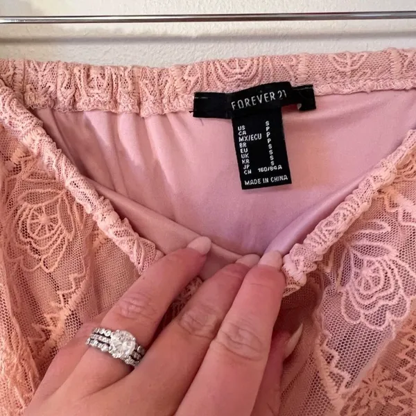 Forever 21 Strapless Pink Maxi Dress size Small - Image 3