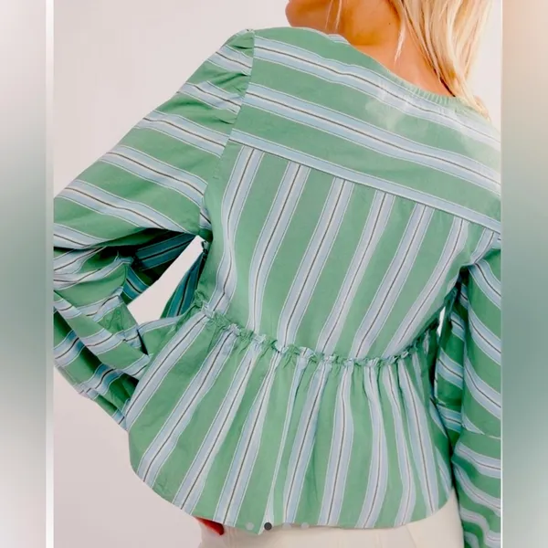 NEW Free People Brunch Babe Blouse Sz M - Image 2