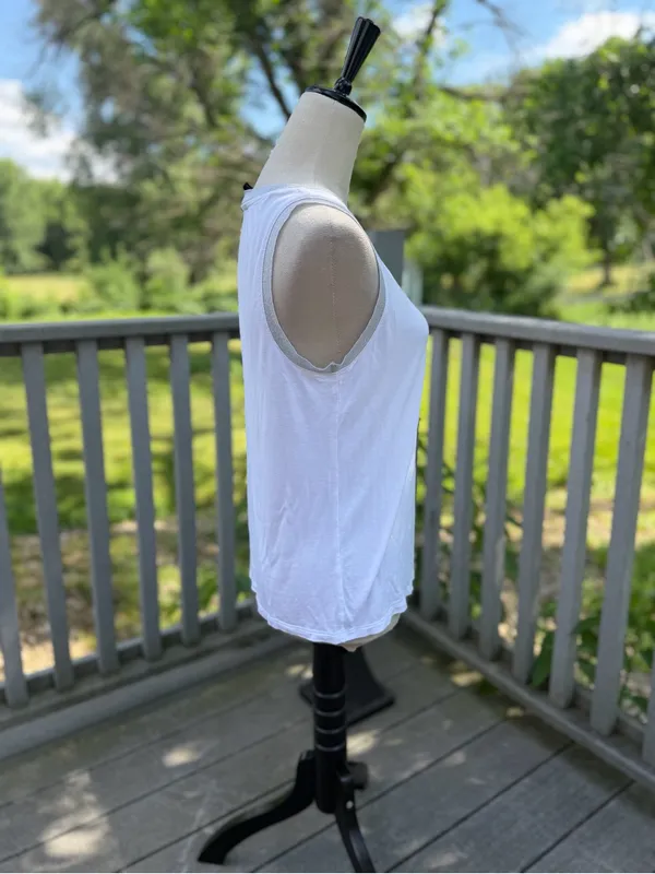 Banana Republic White Tank with Gray Trim - Image 5
