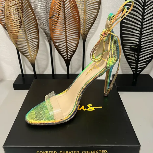 Iridescent Green Stiletto Heels by Lulus Size 7.5 - Image 2