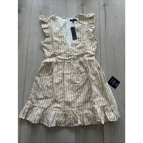 Lulus Sunny Crush Striped Embroidered Mini Dress Beige/Ivory M NWT IN PACKAGE - Image 5