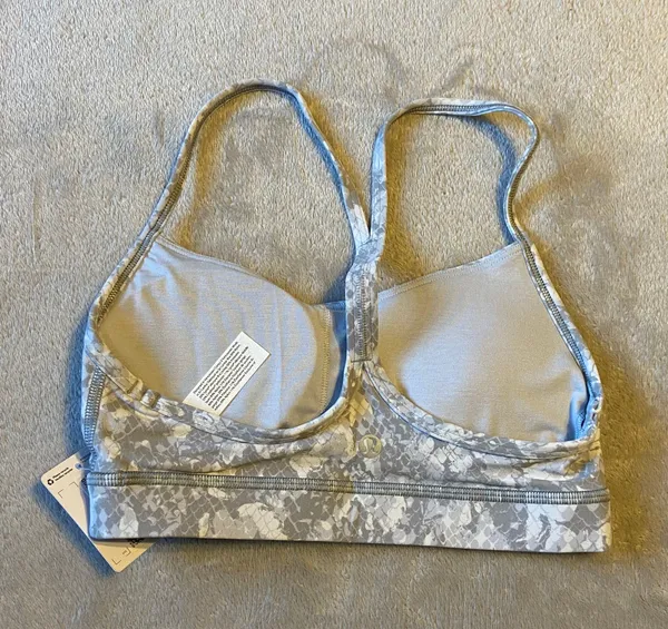 Lululemon Flow Y Bra♠️ - Image 4