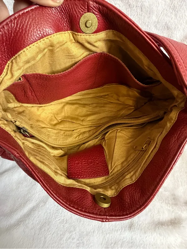 HOBO International Leather Shoulder Bag Maroon - Image 2