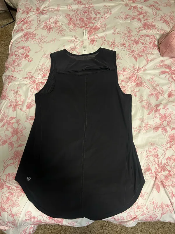 Lululemon Tank Black - Image 3