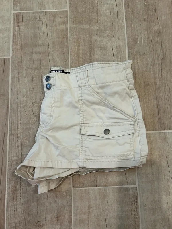 Hollister Shorts - Image 3