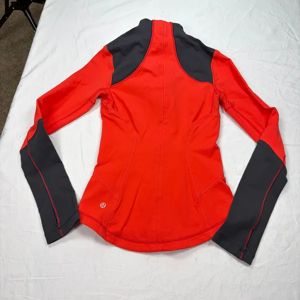 lululemon womens Forme red, black zip up jacket. Size 2. athleisure, activewear - Image 4