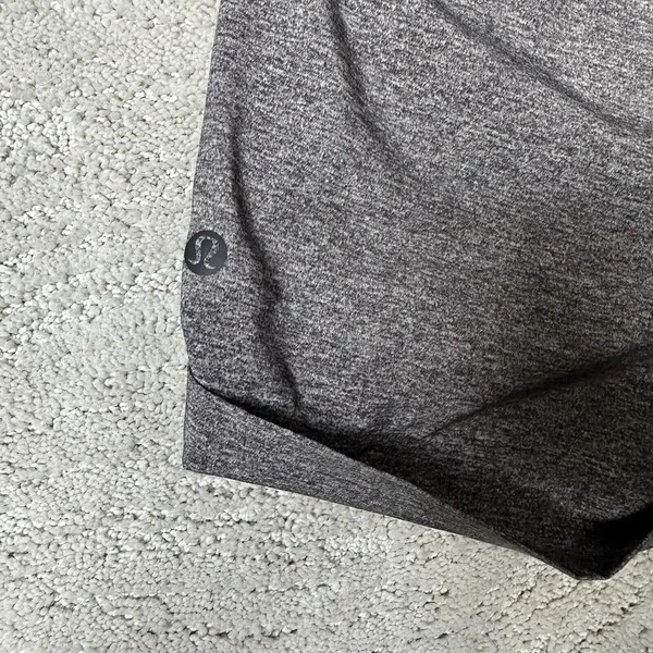 Women's Lululemon Size 6 Spring Break Away Shorts‎ Grey Running Athletic - Image 7