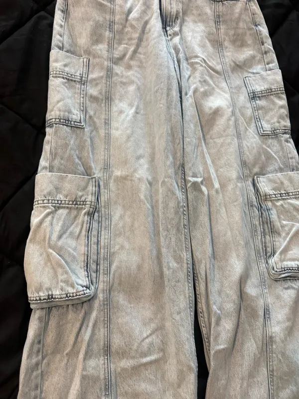 {SO} Light Blue High-Rise Utility Cargo Wide Leg Jeans - Image 2
