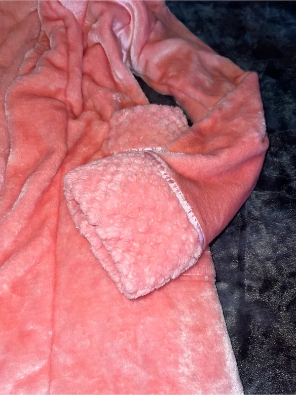 Pavilia Plush robe Pink Size undefined - Image 4