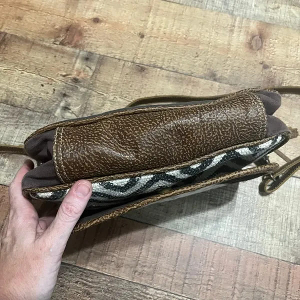 Myra Bag Women's Leather Cotton Crossbody Bag Purse 13"x9"x3" Western Country - Image 4
