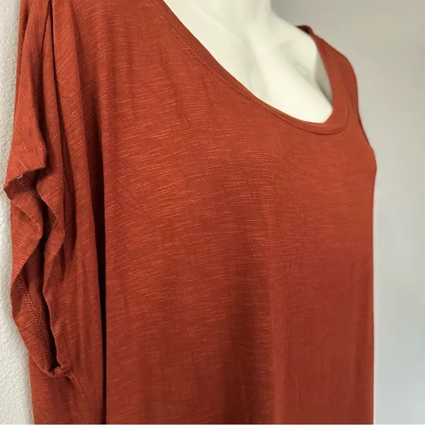Maurices 24/7 Fairhaven Tee in Cabo Brown Sz XXL - Image 4