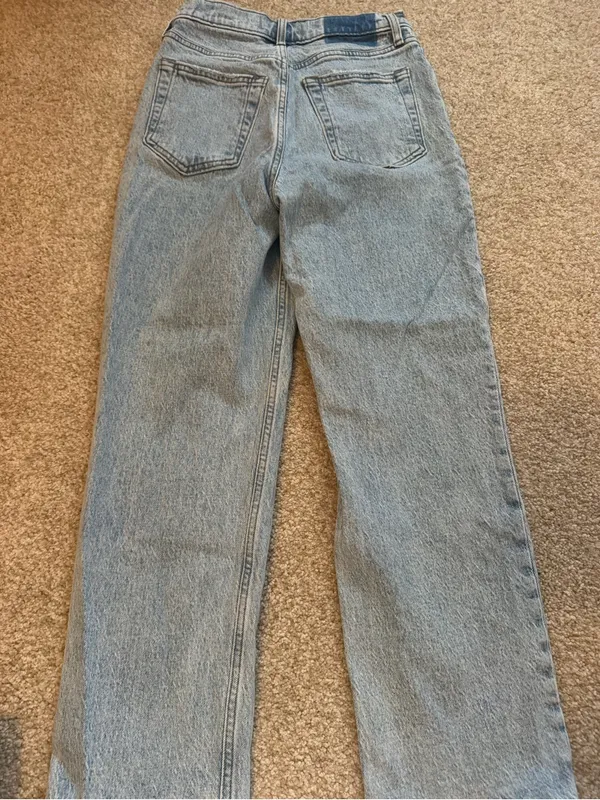 Abercrombie Cross over waist Jean - Image 3