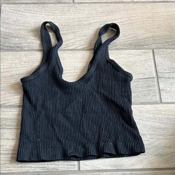 Urban Outfitters Black Ribbed Crop Top - Image 5