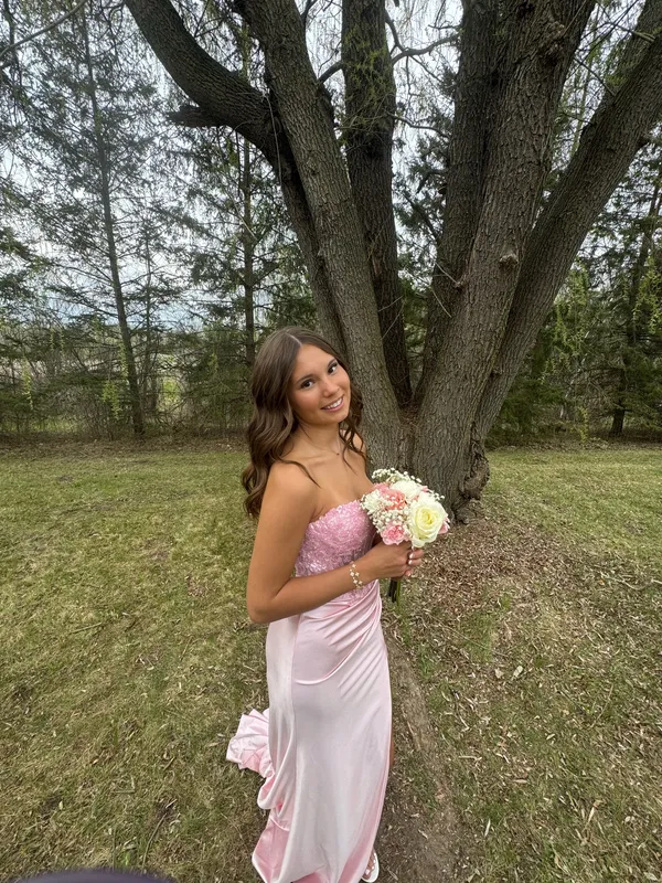 Prom Dress Size 2 - Image 4