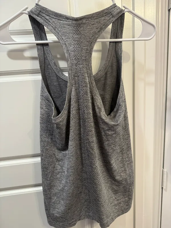 Lululemon Swiftly Tech Racerback Tank Hip 2.0 Length - Image 3