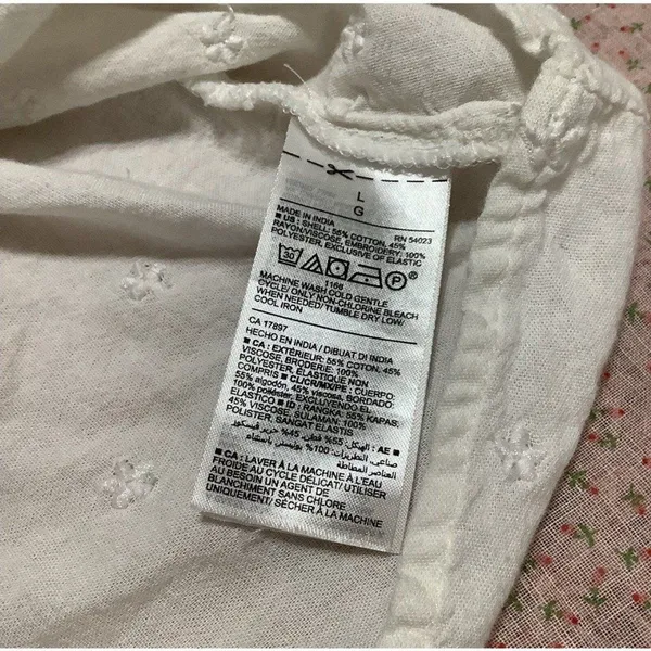 Old Navy White Tiered Eyelet Lace Summer Fairycore Ruffle Milkmaid Blouse‎ L - Image 5